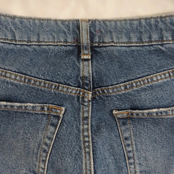 BDG Distressed Slim Straight Jeans, Color Blue Size 24 - Picture 12 of 15